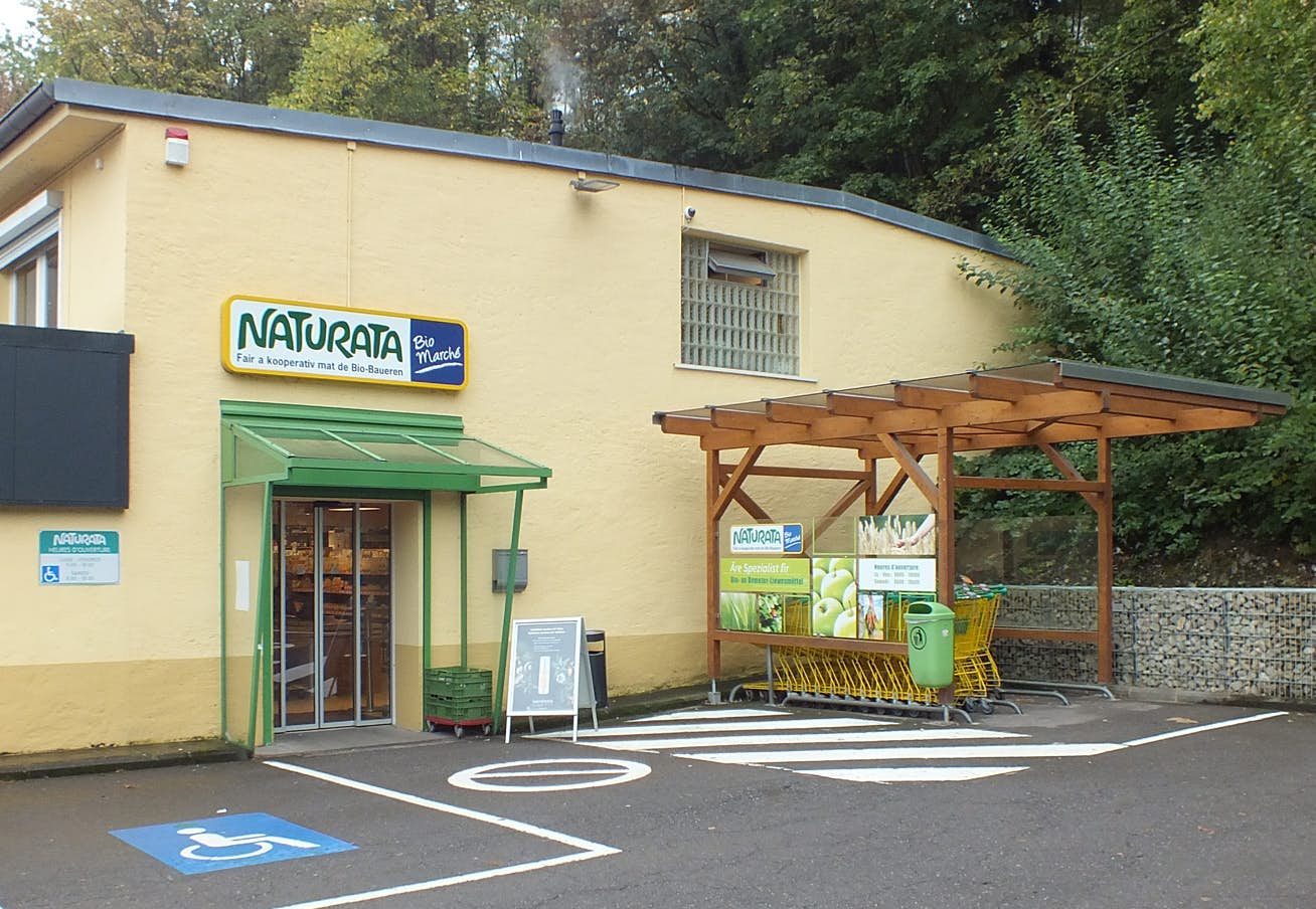 Banner Rolli Fassade