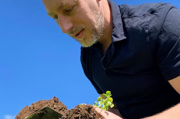 Christian Mathieu 1200x627px